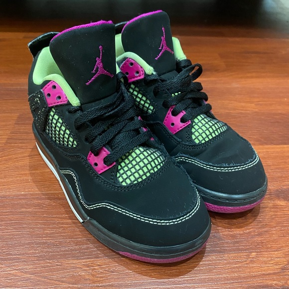 Air Jordan 4 Retro PS Fuchsia 487725-027 Girls Size 12 C Basketball - Picture 4 of 9